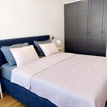 Comfort 2 Bedroom Apartment 10Min Walk From Center And Beach Split Exterior photo