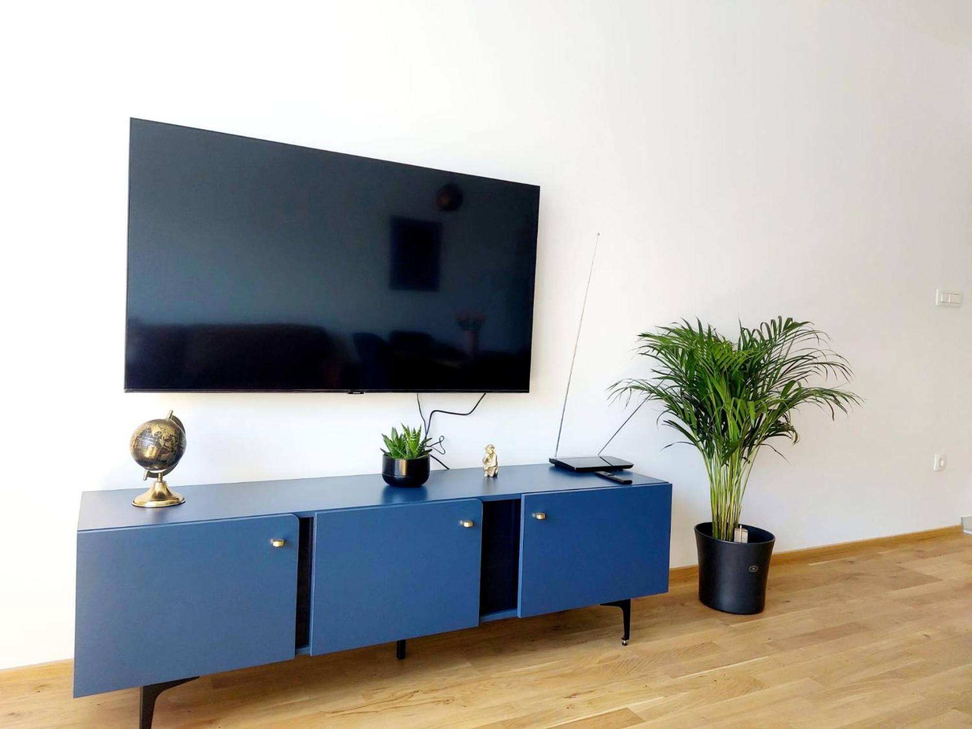 Comfort 2 Bedroom Apartment 10Min Walk From Center And Beach Split Exterior photo